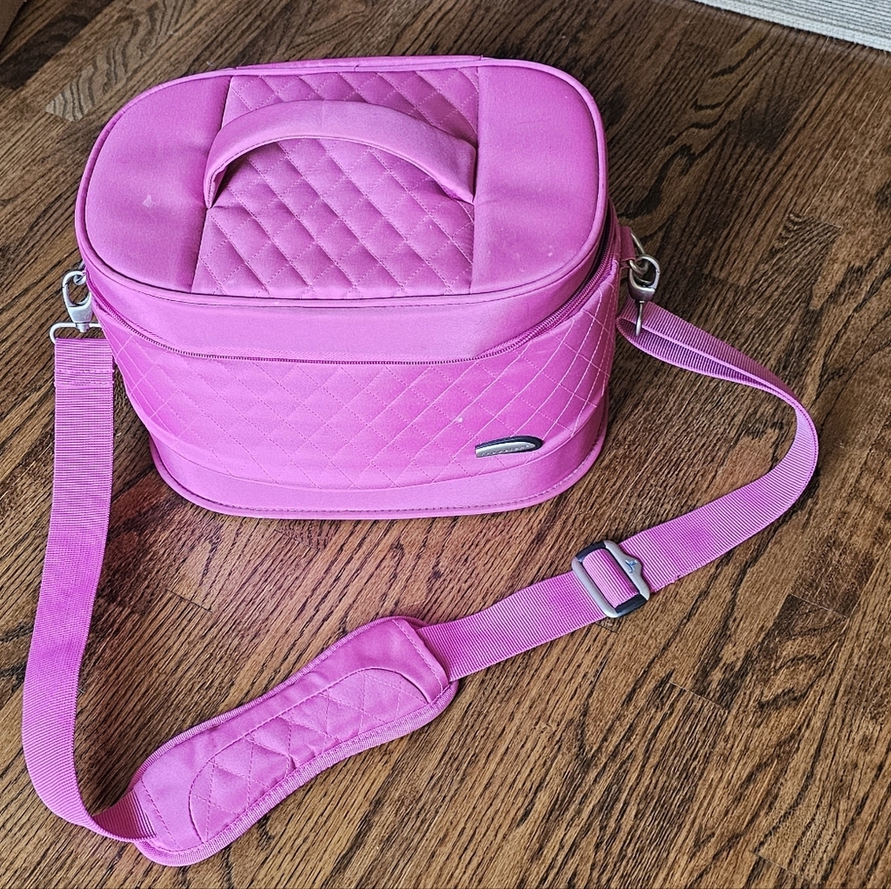 Pink Travelon travel bag makeup organizer